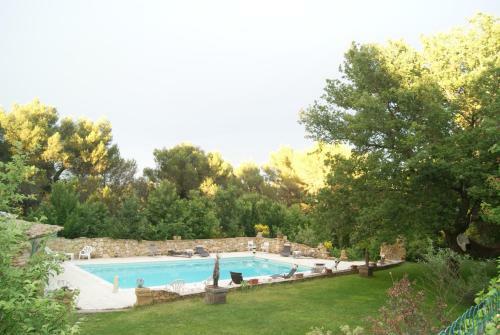 Bed & Breakfast Le Mas Des Ch�nes