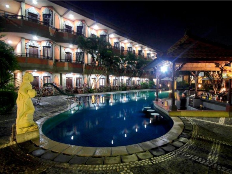 Adi Dharma Hotel