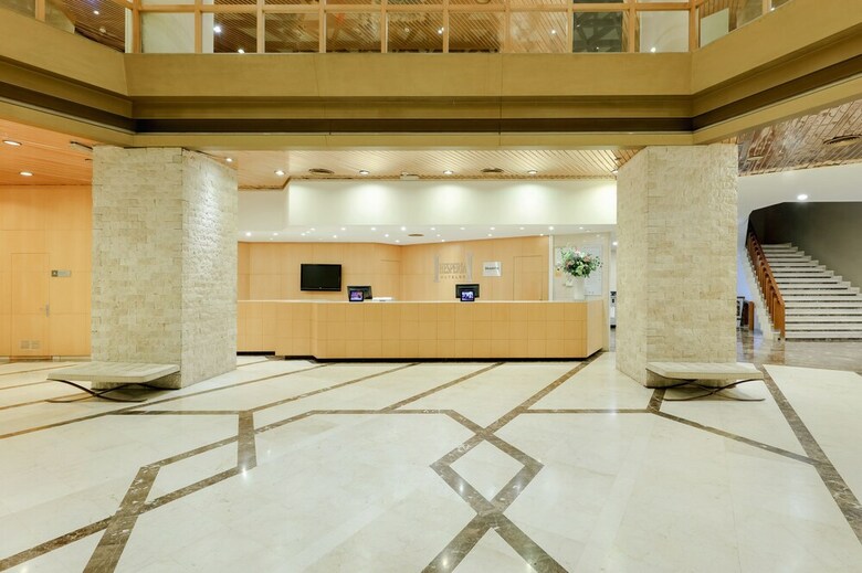 Hotel Hesperia Barcelona Sant Just