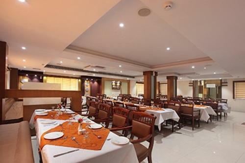 Hotel Anjali Park