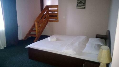 Hostal Pensiunea Valcinet