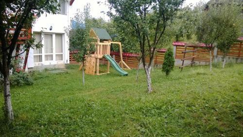 Hostal Pensiunea Valcinet
