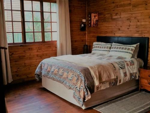 Pine Tree Lodge