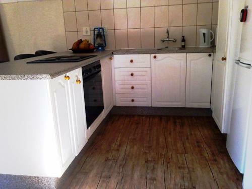 Pine Tree Lodge