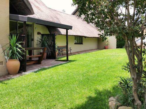Pine Tree Lodge