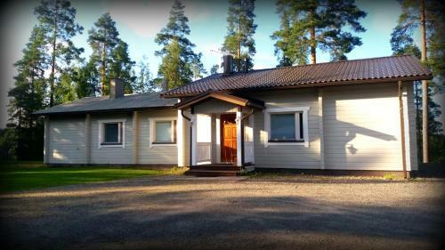 Holiday Homes Majoinen