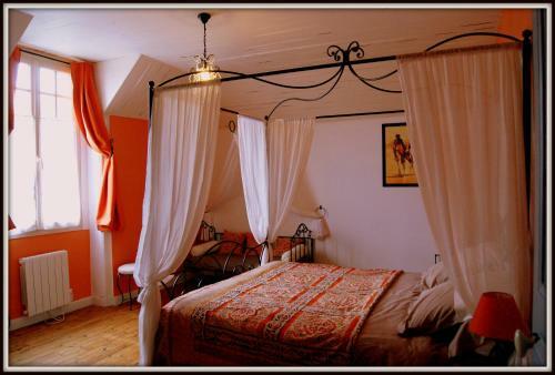 Bed & Breakfast La Villa Bleue de Mauleon