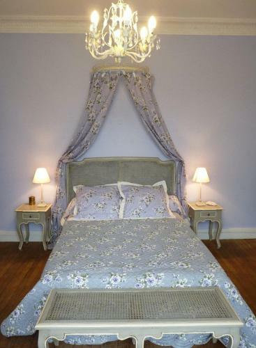 Bed & Breakfast La Villa Bleue de Mauleon