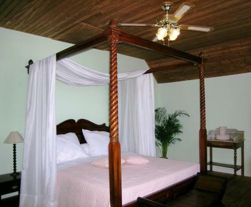 Bed & Breakfast La Villa Bleue de Mauleon