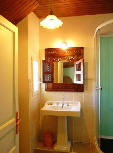 Bed & Breakfast La Villa Bleue de Mauleon