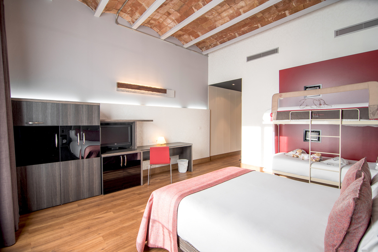 Hotel Petit Palace Museum