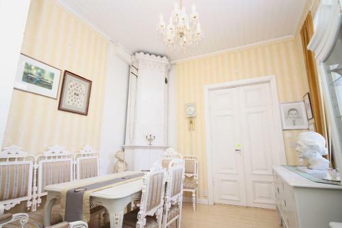 Bed & Breakfast Jokelan Kartano