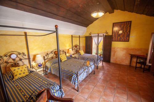 Hotel Palacio De Do�a Beatriz