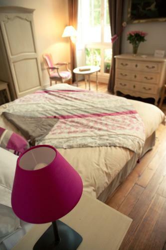 Bed & Breakfast Le Chateau De La Vierge