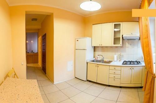 Alex Apartments On Lva Tolstogo