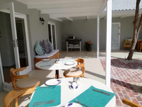 Hostal Livesey Lodge Guest House