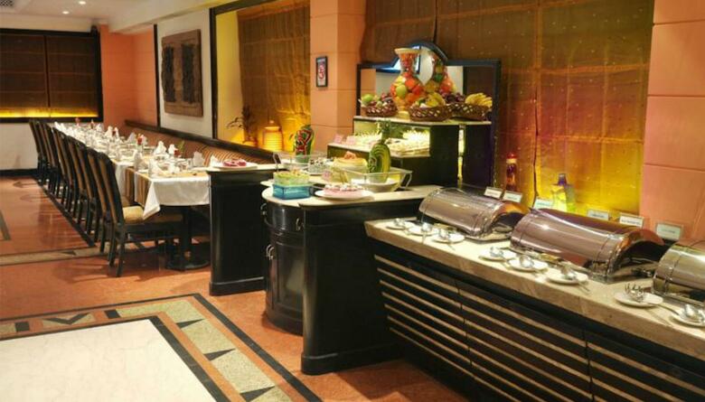 Hotel Fariyas