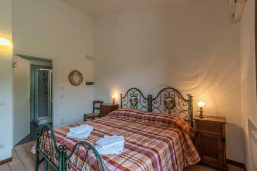Hostal Agriturismo Le Case Rosse Di Montebuono