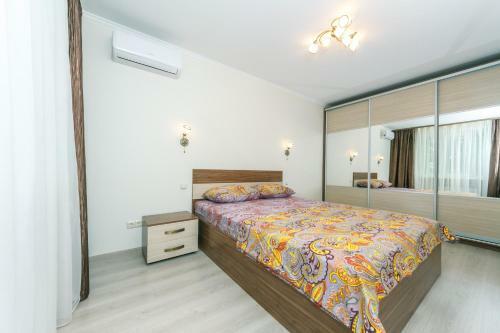 Luxrent Apartments On Lesi Ukrainki - Kiev
