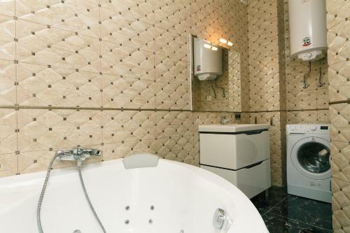 Luxrent Apartments On Lesi Ukrainki - Kiev