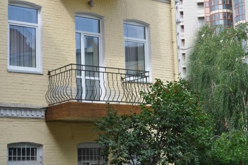 Gsm Apartment At Kiev Train Station