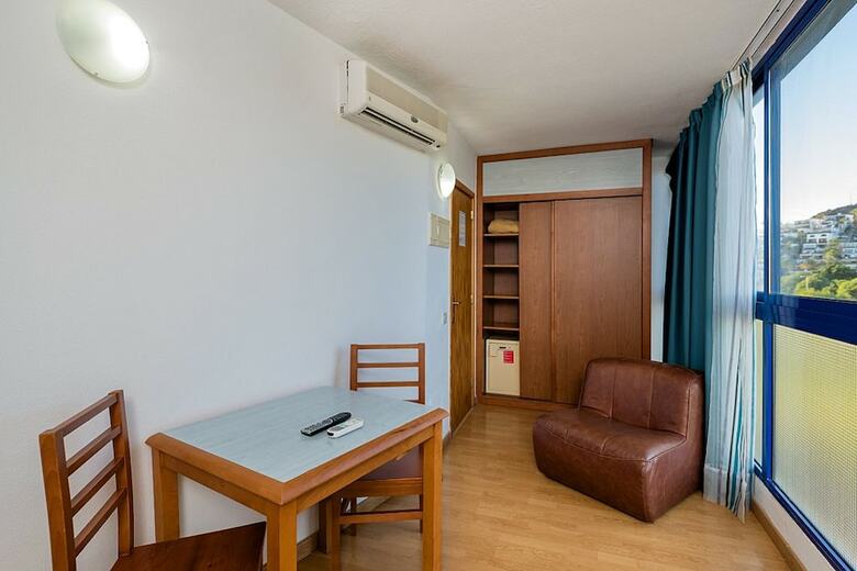 Aparthotel New Folias