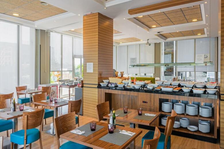 Hotel Madrid Chamart�n Affiliated By Meli�