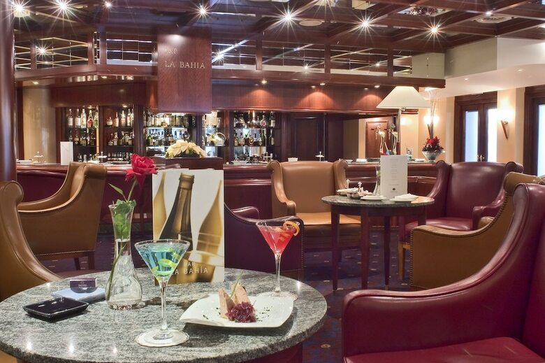 Hotel Pullman Madrid Airport & Feria