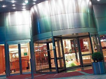 Hotel Pullman Madrid Airport & Feria