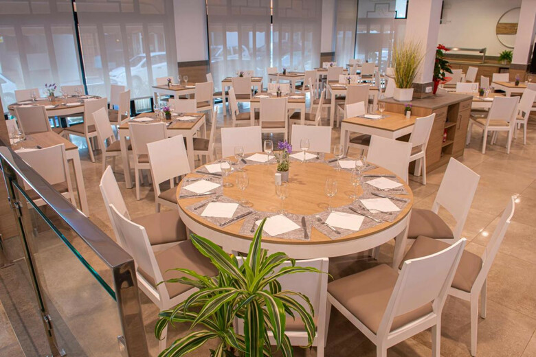 Apartamentos Loar Ferreries