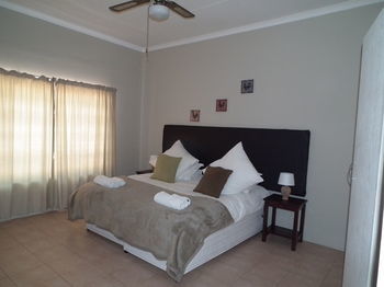 Hostal Lanseria Country Estate