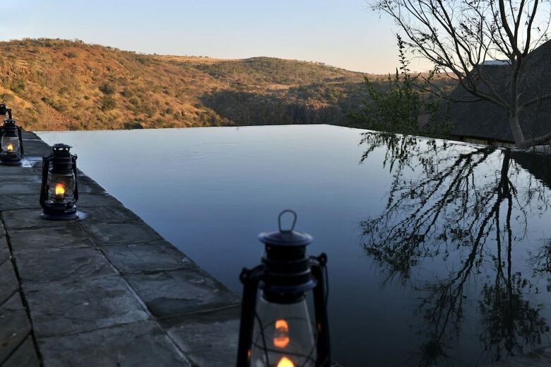 Esiweni Luxury Safari Lodge
