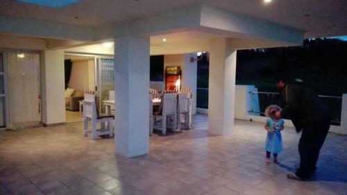 Seashells Luxury Apartments And B&B