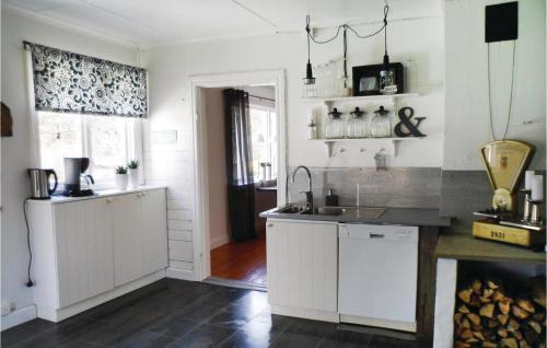 Holiday Home Bor �torpet, �. Gunnamo