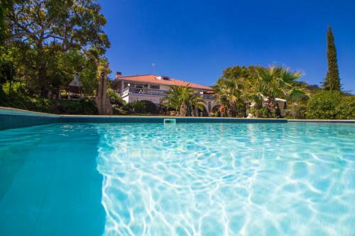 Hostal Residence Oasis