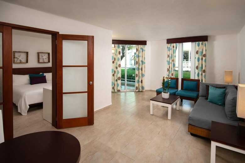 Hotel Grand Paradise Playa Dorada All Inclusive