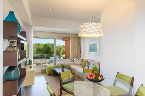 Hotel Aak-bal All Suite Resort