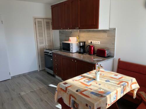 Leander Apartman Balatonakali