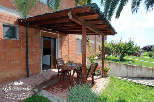 Hostal Agriturismo Gli Etruschi