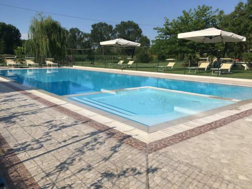 Hostal Agriturismo La Cascinetta