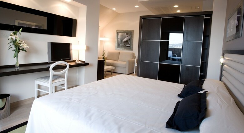 Hotel Bienestar Moa�a