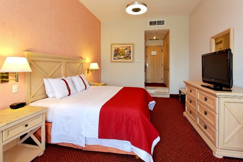Hotel Holiday Inn Express & Suites Queretaro