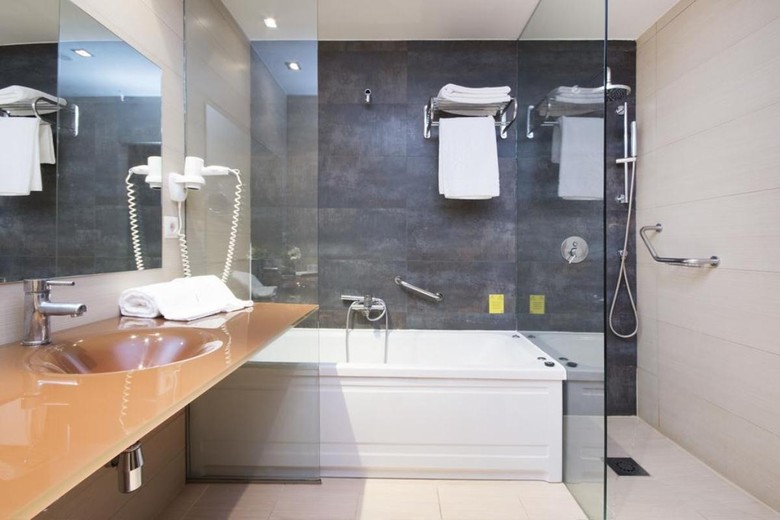 Hotel Granada Palace