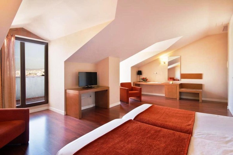 Hotel Granada Palace