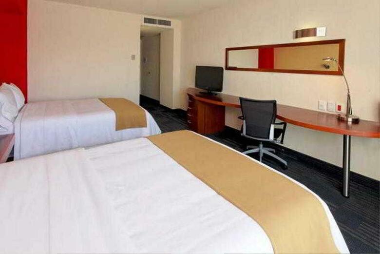 Hotel Holiday Inn Express Guadalajara Expo
