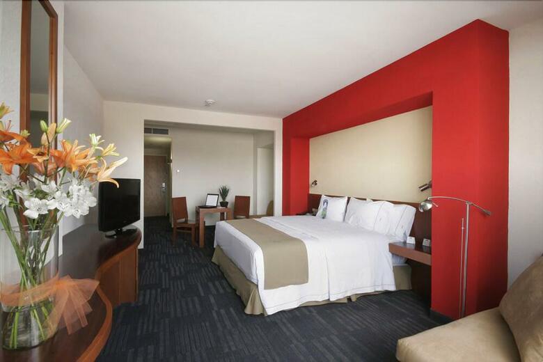 Hotel Holiday Inn Express Guadalajara Expo