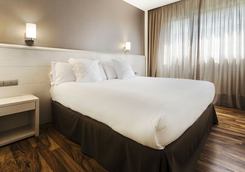 Azz Valencia T�ctica Hotel