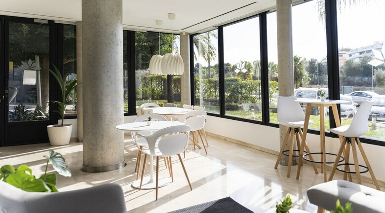 Azz Valencia T�ctica Hotel