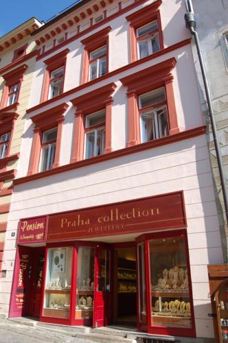 Aparthotel Z�meck� Apartm� - Castle Apartments