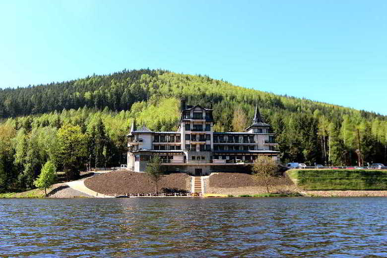 Hotel Retro Riverside